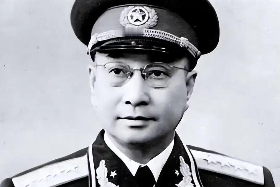 毛主席曾说过，是一个“瞎子”和一个“瘸子”帮他打下了江山。而其中的“瘸子”就是陈