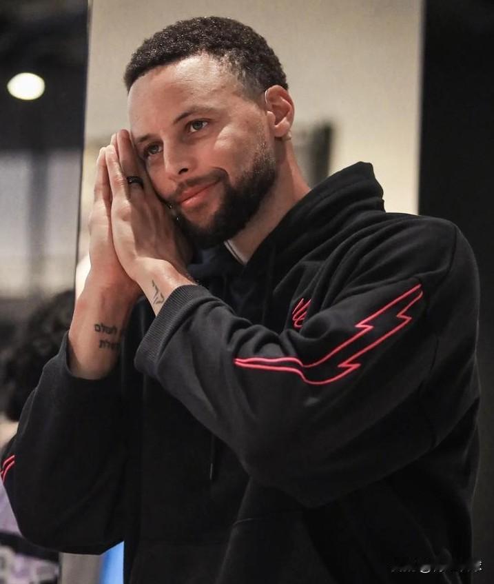 NBA现役可能一人一城的11位球星一览：01、库里，效力勇士17赛季