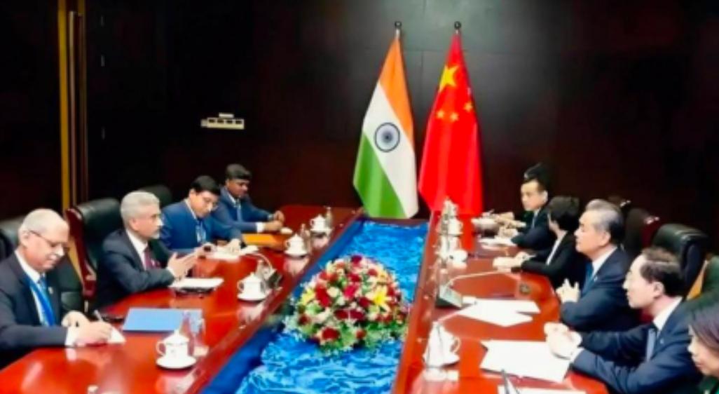 两个月3个顶级商务团轮番访华，印度带着千亿市场求中国建厂，结果全吃了闭门羹！