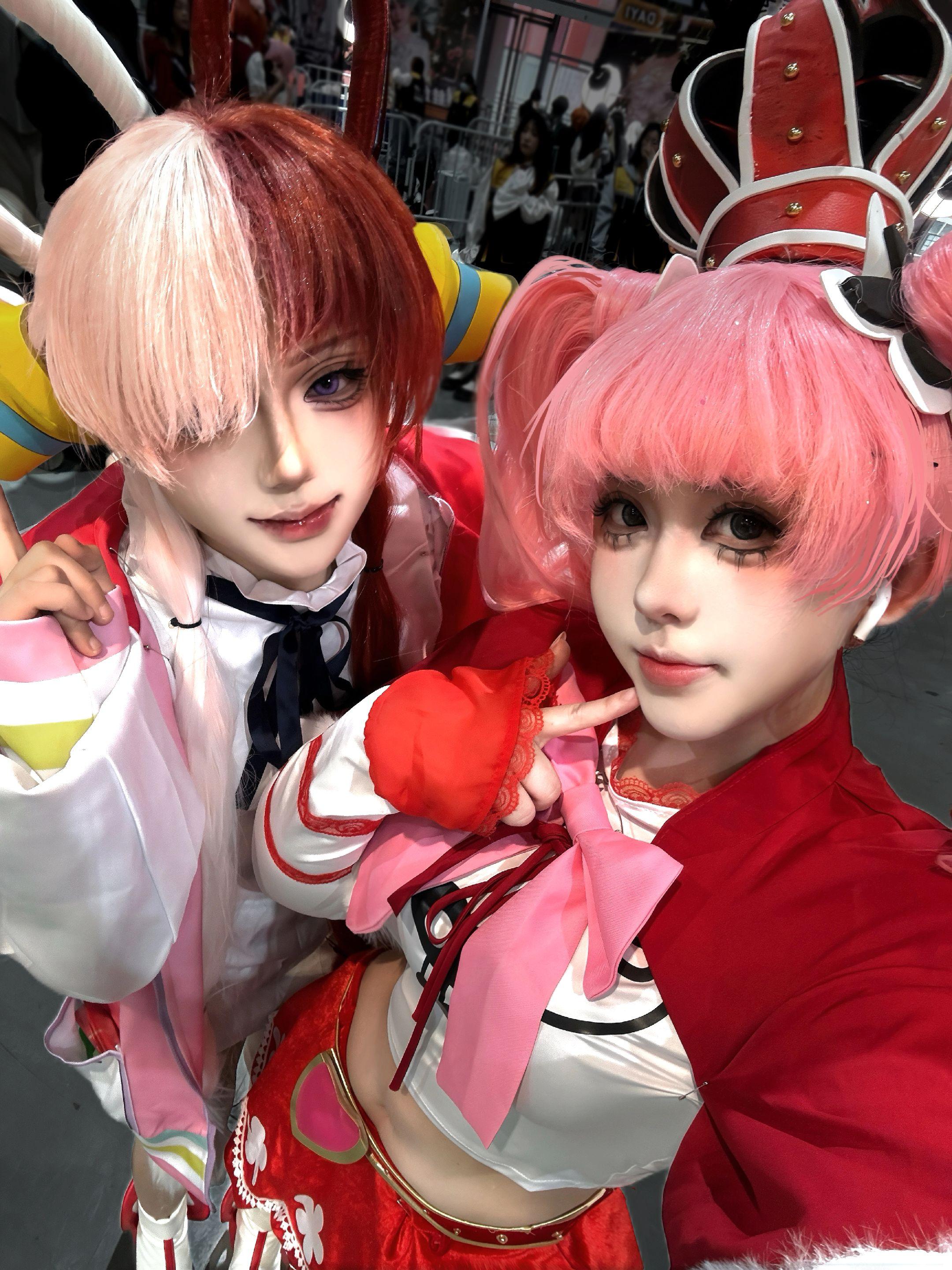 双马尾女孩来也！