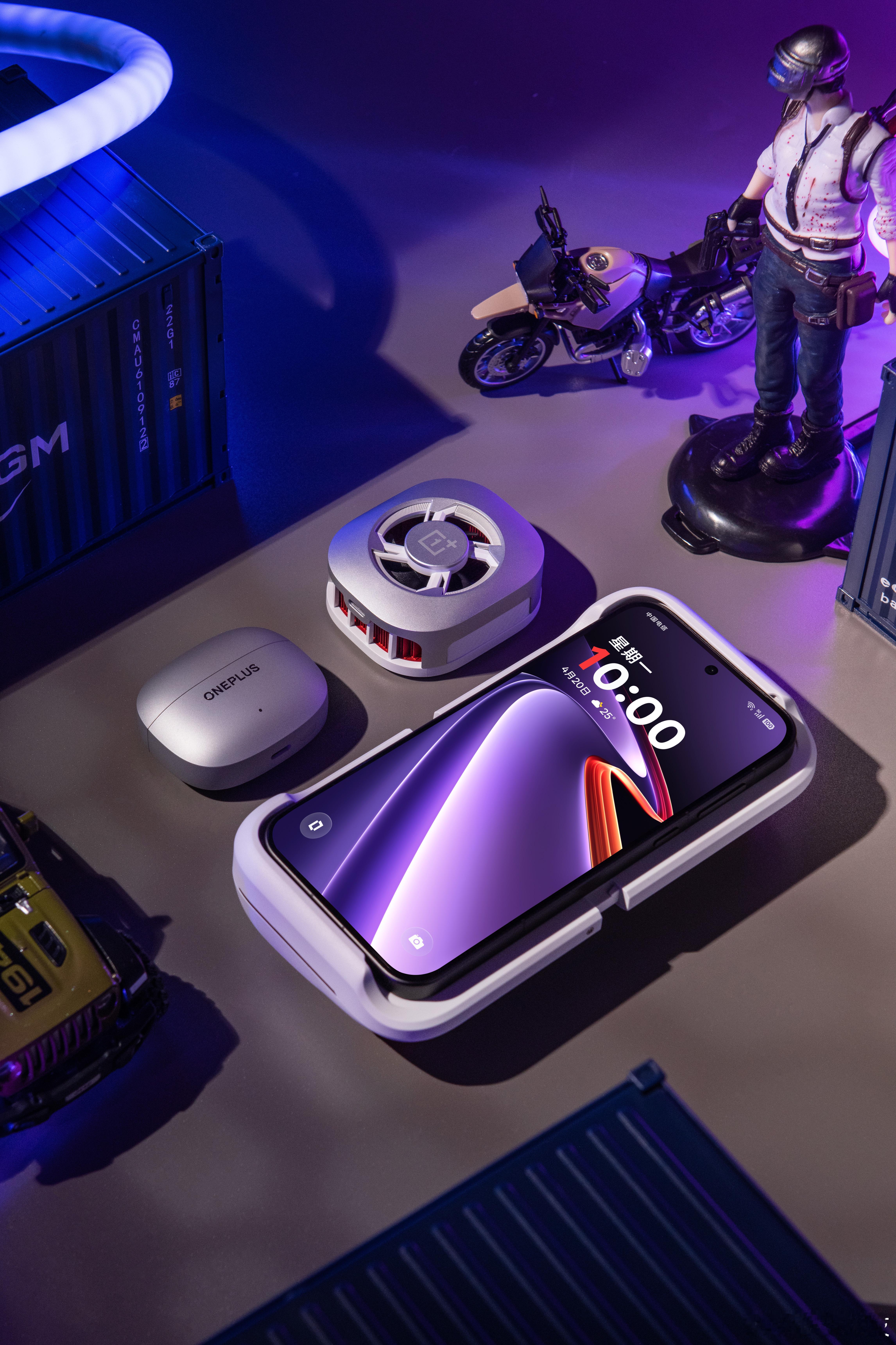 今晚七点，一加Ace6至尊版正式发布！来猜一下价格，前三猜对的粉丝，各奖励5元?