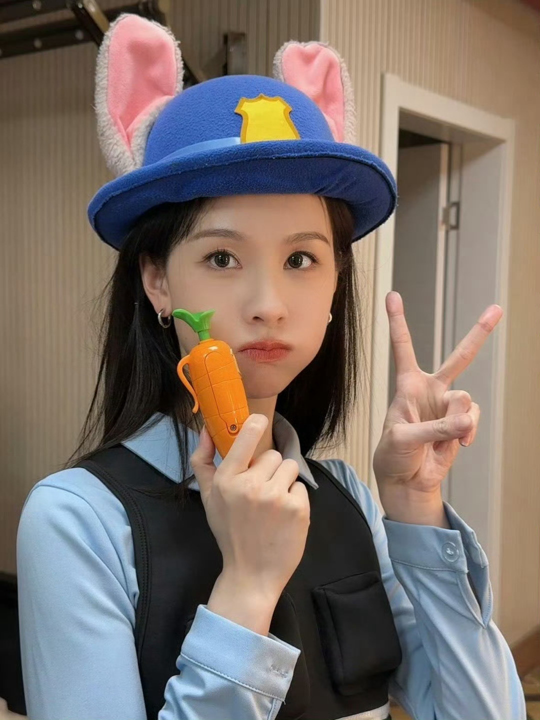 陈都灵cos兔朱迪！萌物啊