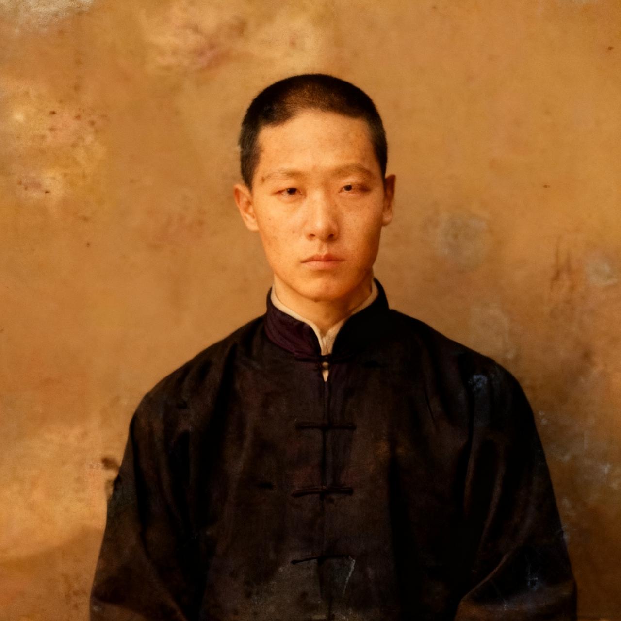 1922年，吴石将军留下一张罕见留影，彼时他任职于京汉铁路管理局，这份履历之外，