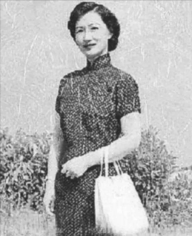 1931年，21岁蒋士云向张学良求婚：“我想做你的小老婆。”张学良但笑不语，蒋士