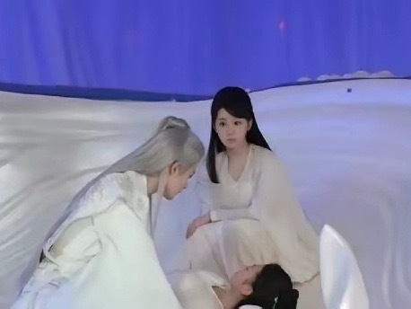 原来长相思这段是替身，不然没法拍