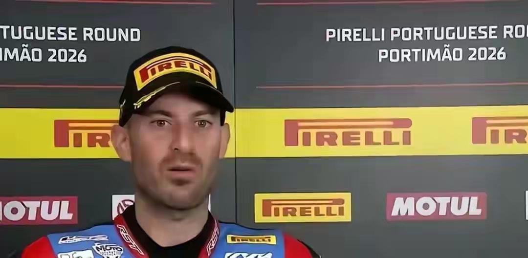 法国顶级车手承认：我被这台中国车吓到了。一台4万3的中国摩托车，把18万的杜卡