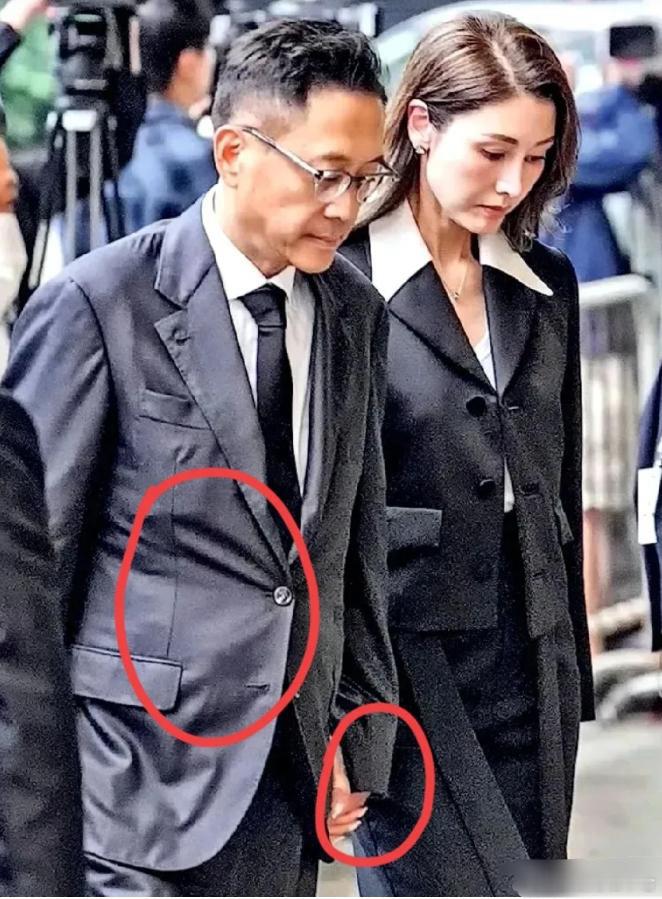 一觉醒来，许晋亨天塌了！许晋亨和李嘉欣虽然每月有200万港币的生活费，但似乎不够