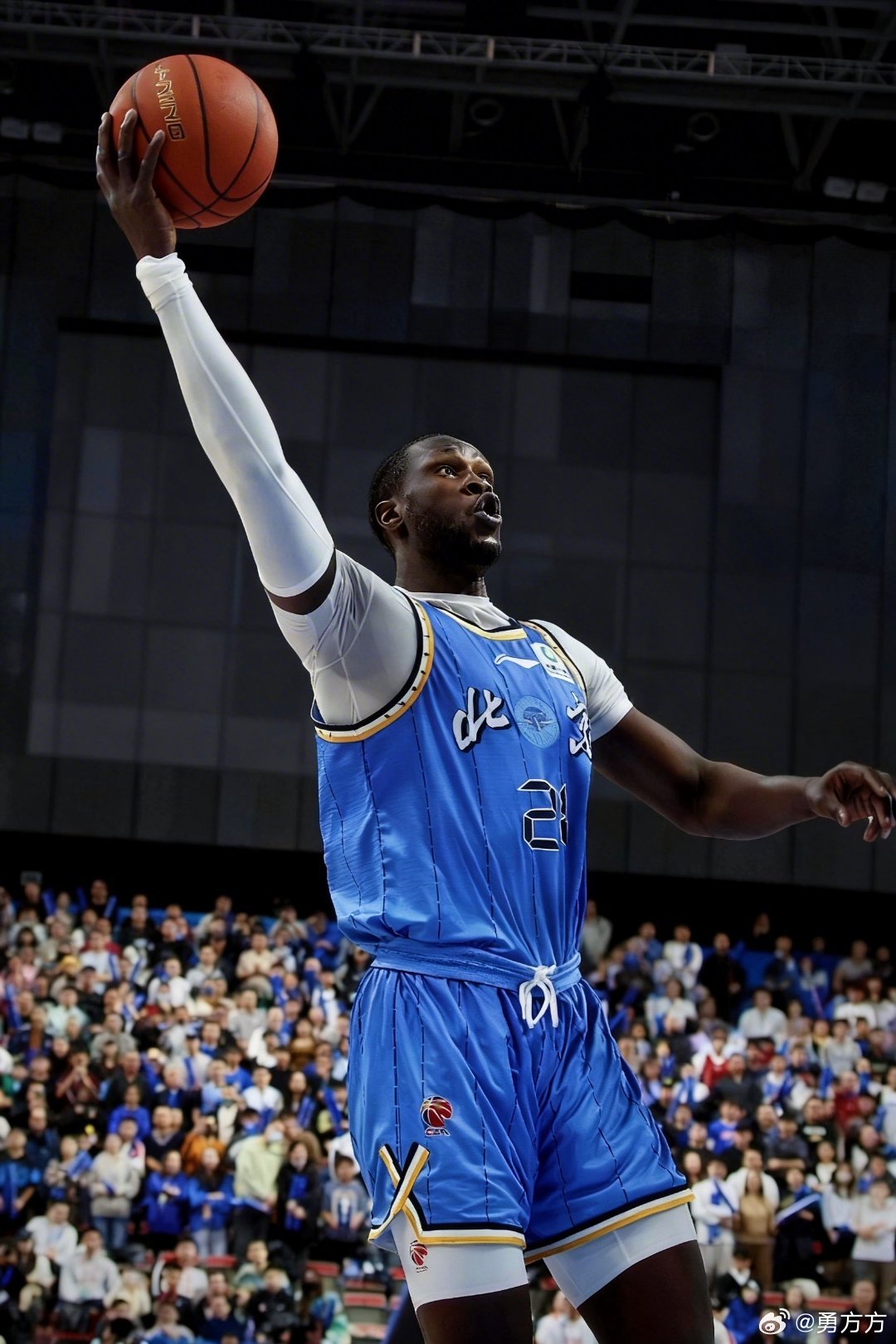 北京首钢如之前所说，麦基到来将替换马帝昂，而他也比较顺利在海外找到了新工作，大