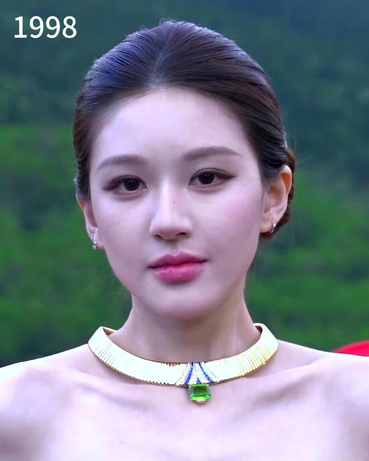 VOGUE九寨沟活动女明星生图，离开美颜和滤镜自然光线下，女明星们无论是皮肤状