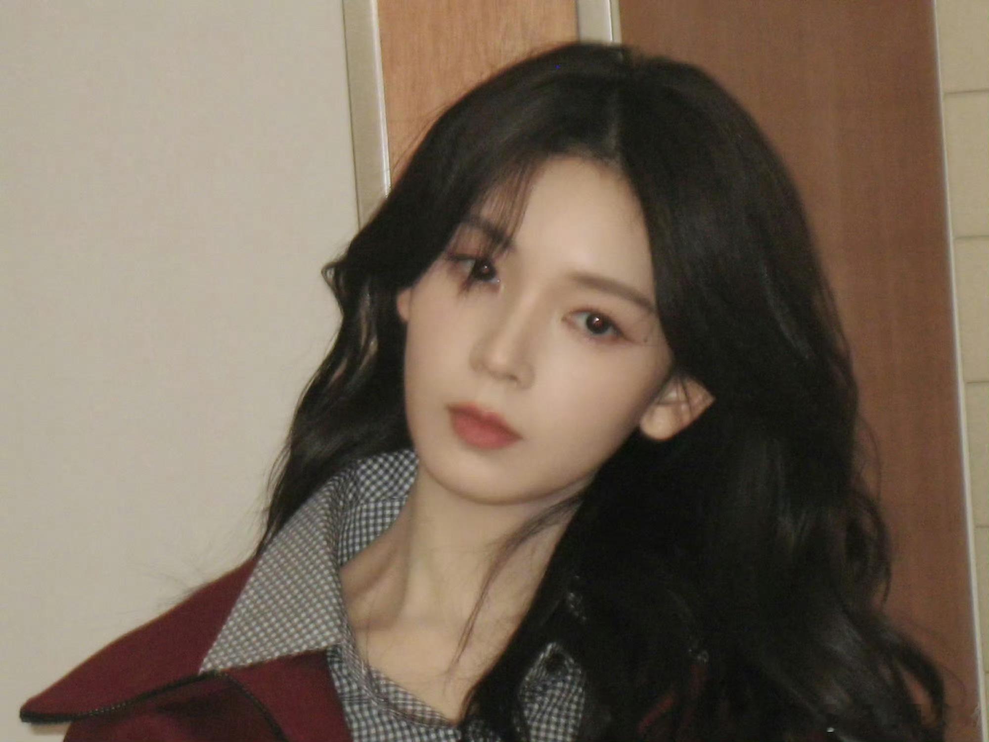 罗云熙陈瑶恋情同款手机壳或者是衣服就能是恋爱吗？而且手机壳样子来来回回也就那几种