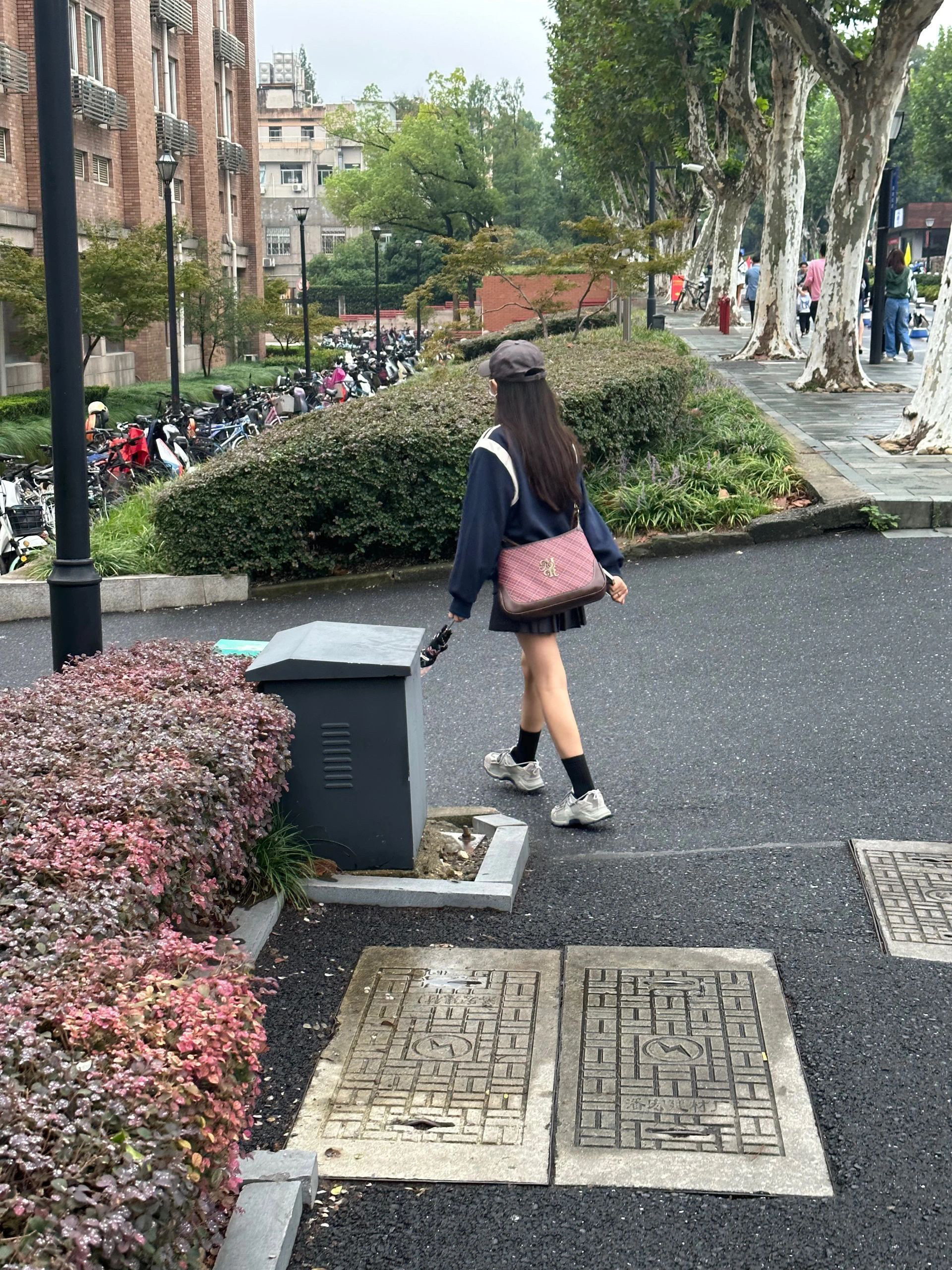 高个子女生是不是不吃香啊！！！