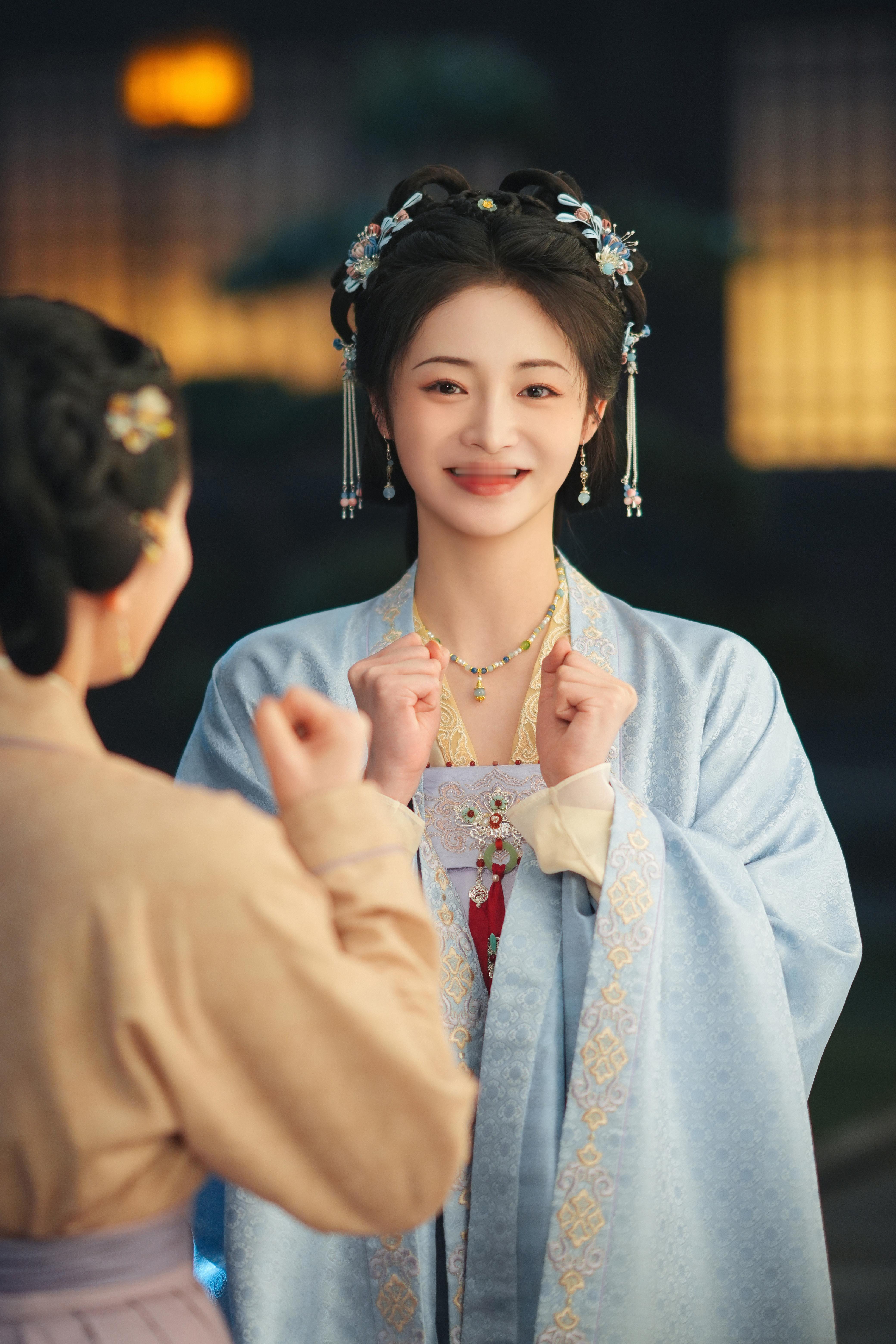 楚锦你是一只美萌小猫咪🐱🐱🐱呀！(๑＞ڡ＜)☆​​​