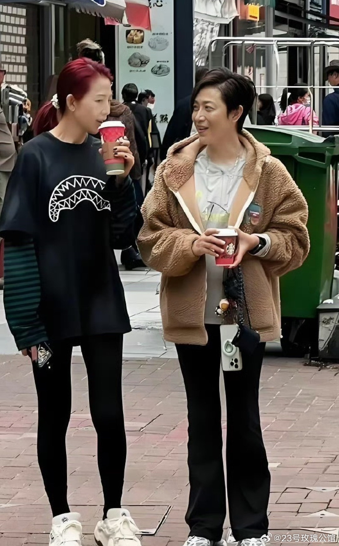 香港的路人都不追星吗？竟然没人要签名