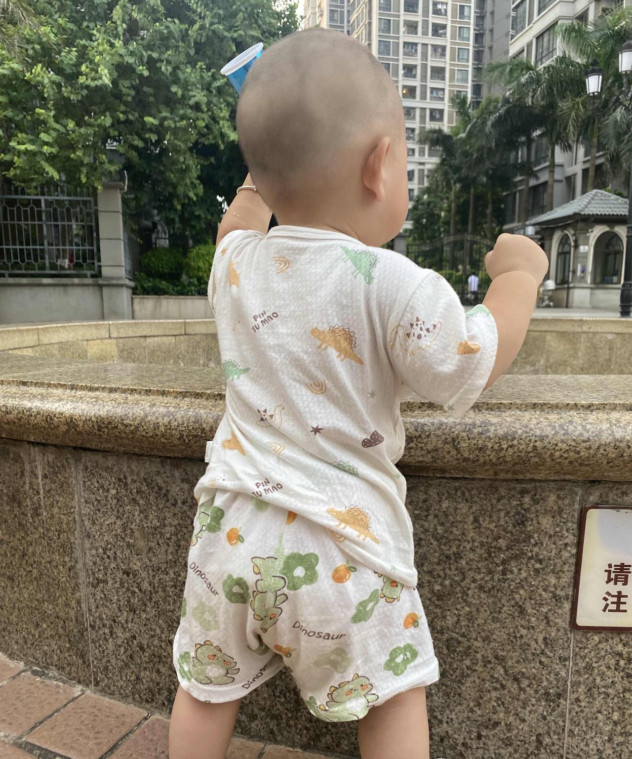 带娃以后才知道：1.不要吃从冰箱里面出来的食物，特别是水果，千万不要给他吃。