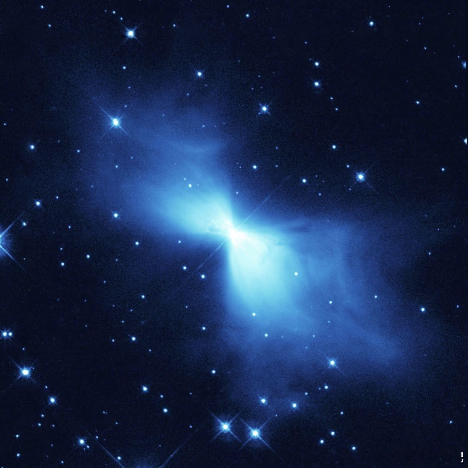回旋镖星云：已知宇宙中最冷的地方。漂浮在大约5000光年外的半人马座，这个诡