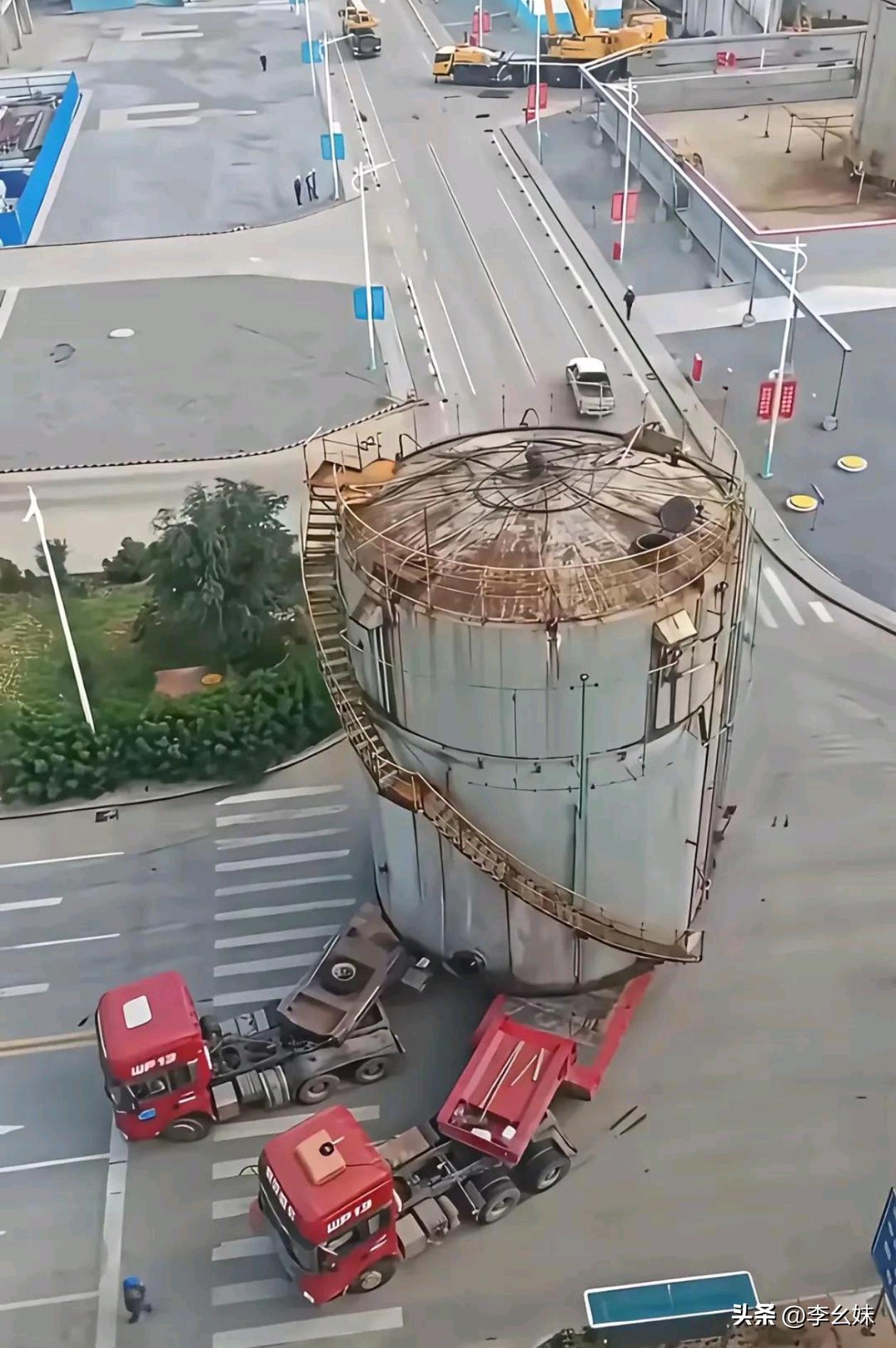 这符合交通规则吗？