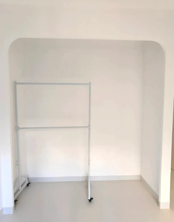 入住前：你管这叫衣柜？入住后：没想到啊！