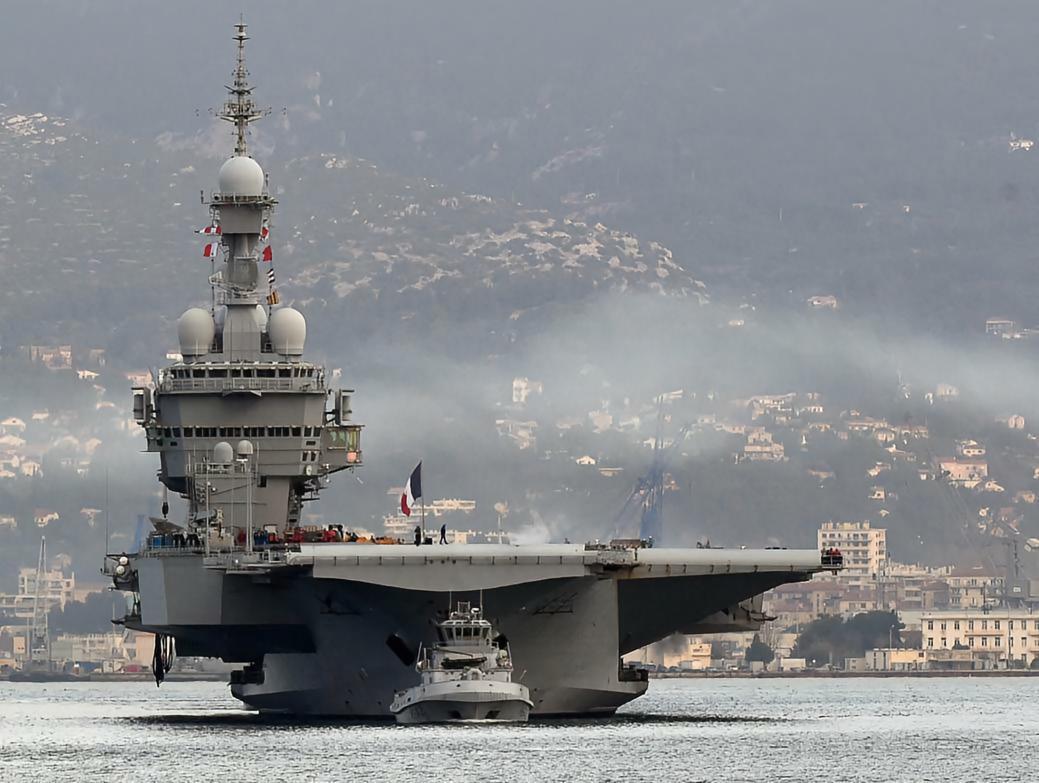 每天认识一件兵器法国“夏尔·戴高乐”号航空母舰“夏尔·戴高乐”号航空母舰（Ch