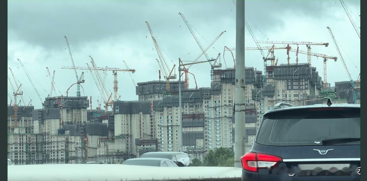 有点大基建的热潮，但在韩国