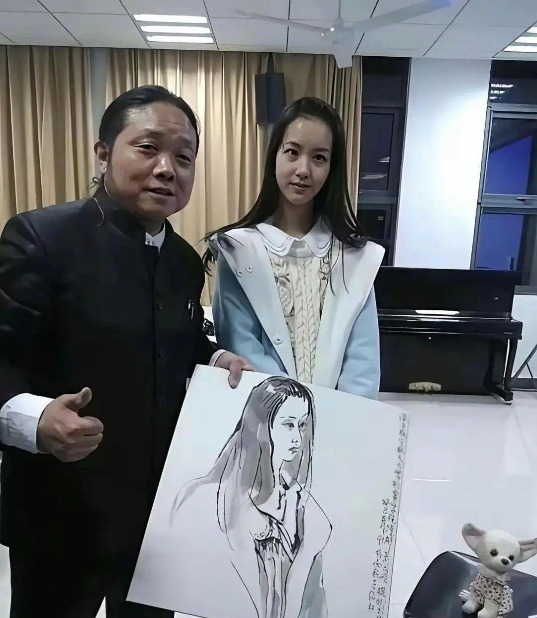 陈都灵大学那会，真是校花啊，这素颜把好多人都比下去了