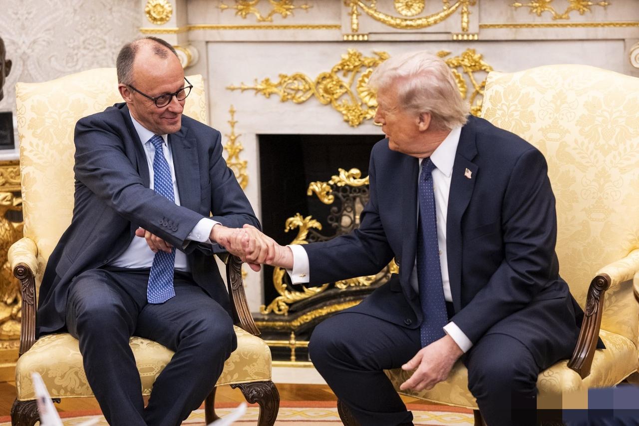 德国总理默茨今天发文说：“很高兴再次见到你，特朗普总统。艰难时期需要强有力的伙