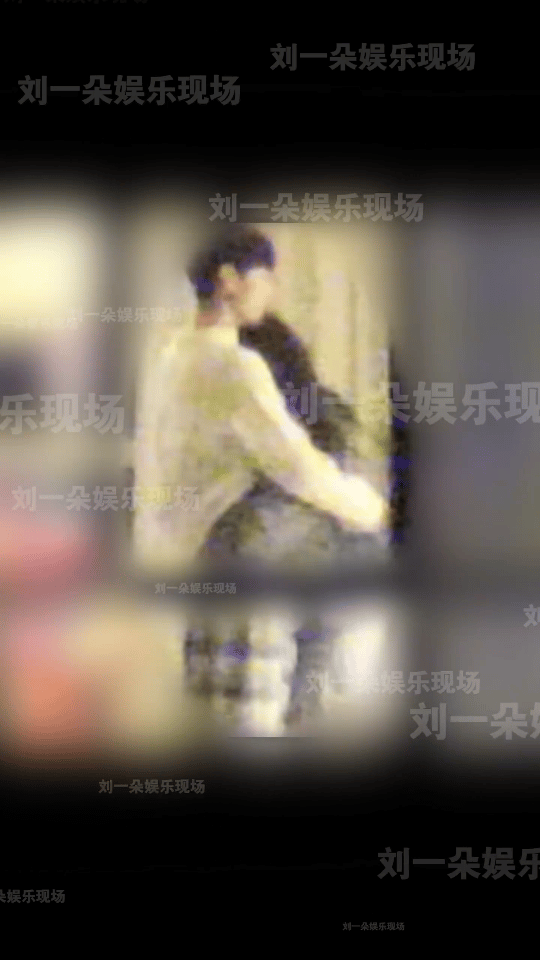 不是花粉地狱是隐私地狱狗仔的拍摄角度直接透过窗帘拍周也在家里的日常了吧有网友说