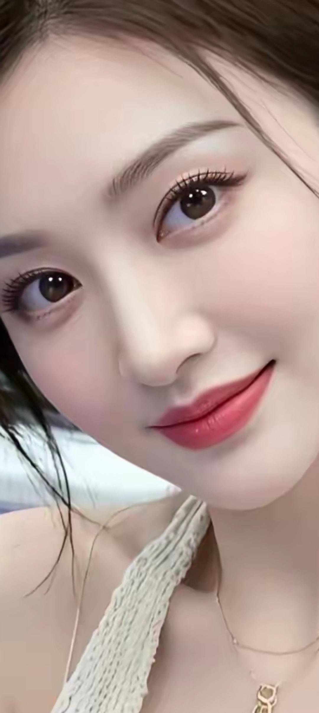 甜美微笑，温柔可人，少女心满满！😊💖