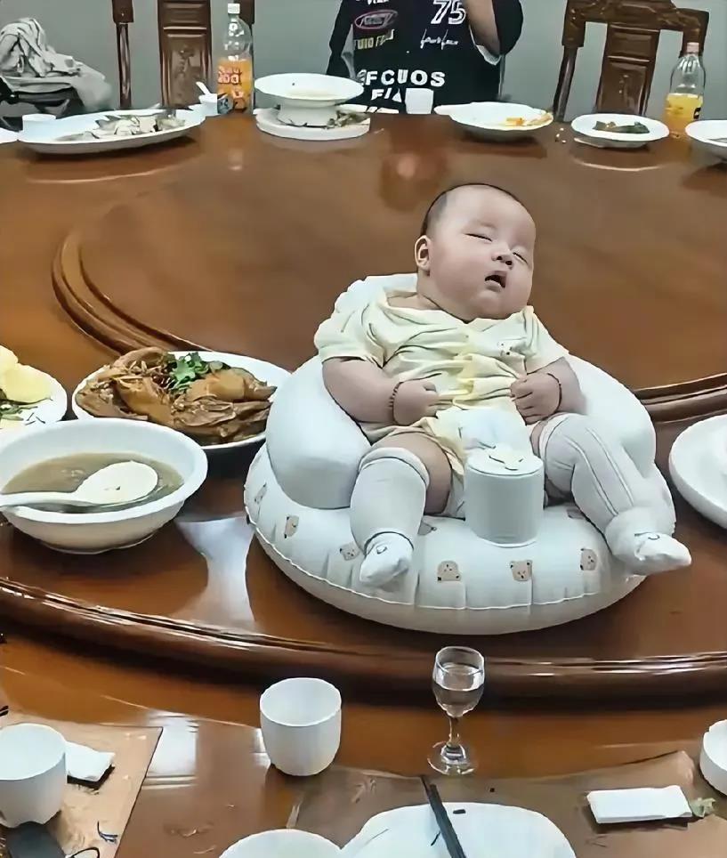 上菜咯，正宗娃娃菜