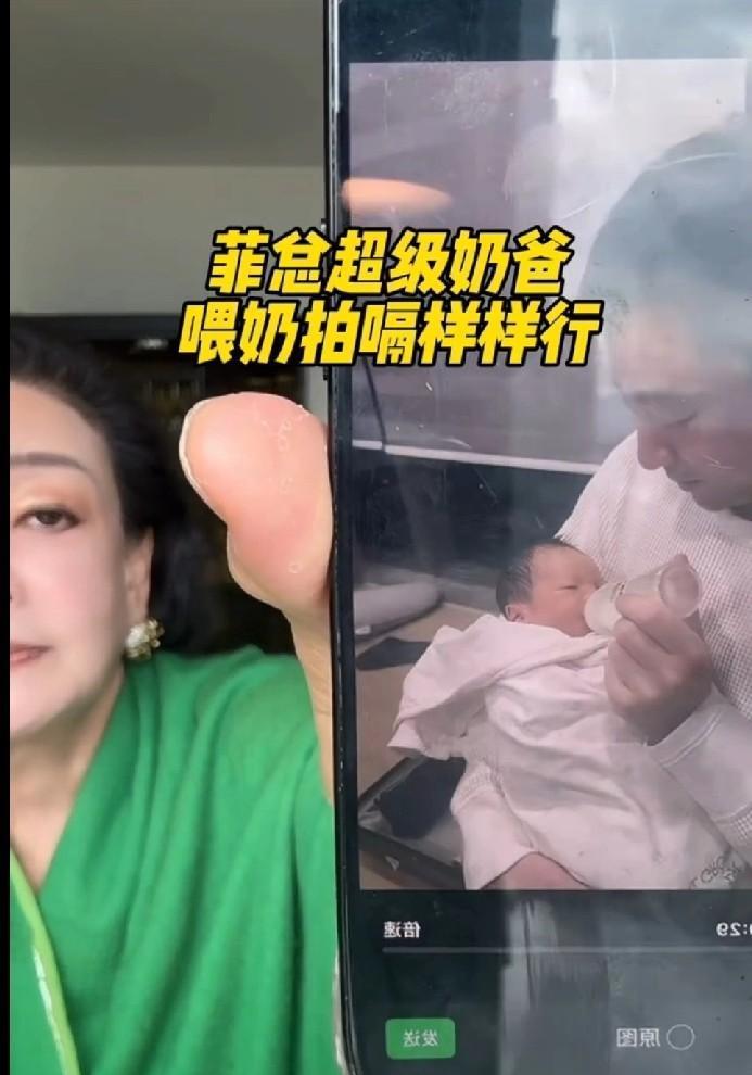 他凌晨三点调闹钟温奶，胳膊肘悬空得像在搞化学实验。张兰直播卖酸辣粉到一半，突然