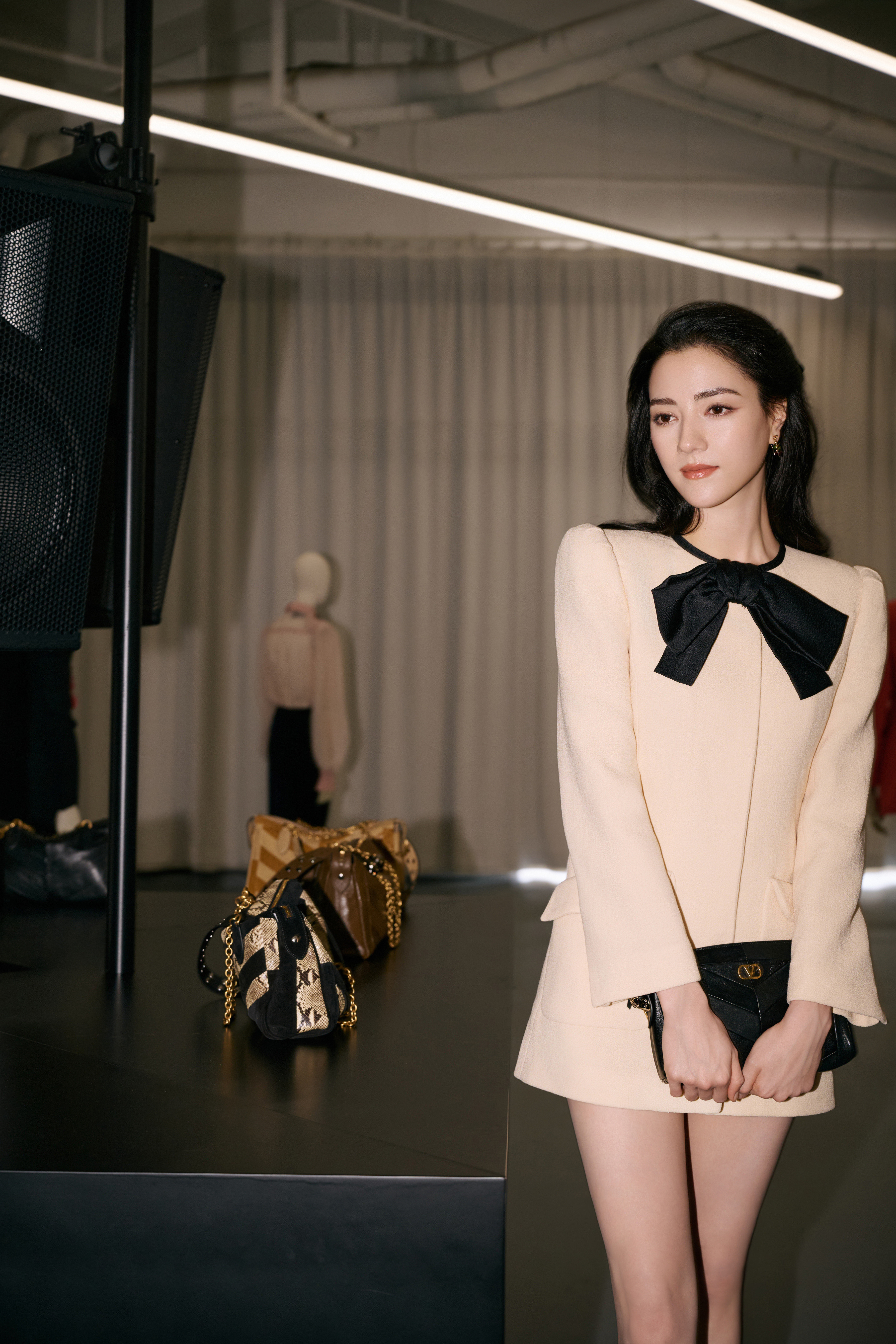 娜然华伦天奴活动