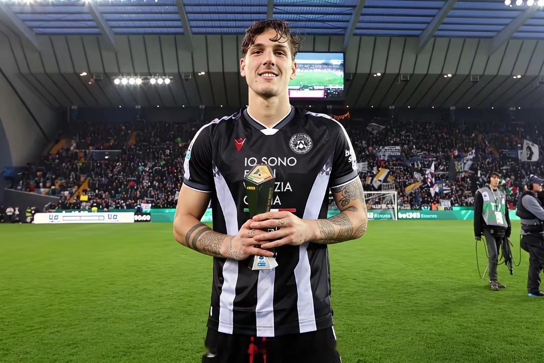 回家吧，国米的孩子！据《都灵体育报》报道称，国际米兰在关注扎尼奥洛，26岁的扎尼