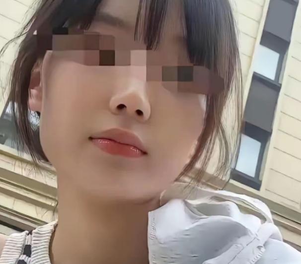 “郑州这姑娘真让人服气！”她一个月4200多的工资，吃饭点拼好饭，买衣服从来没超