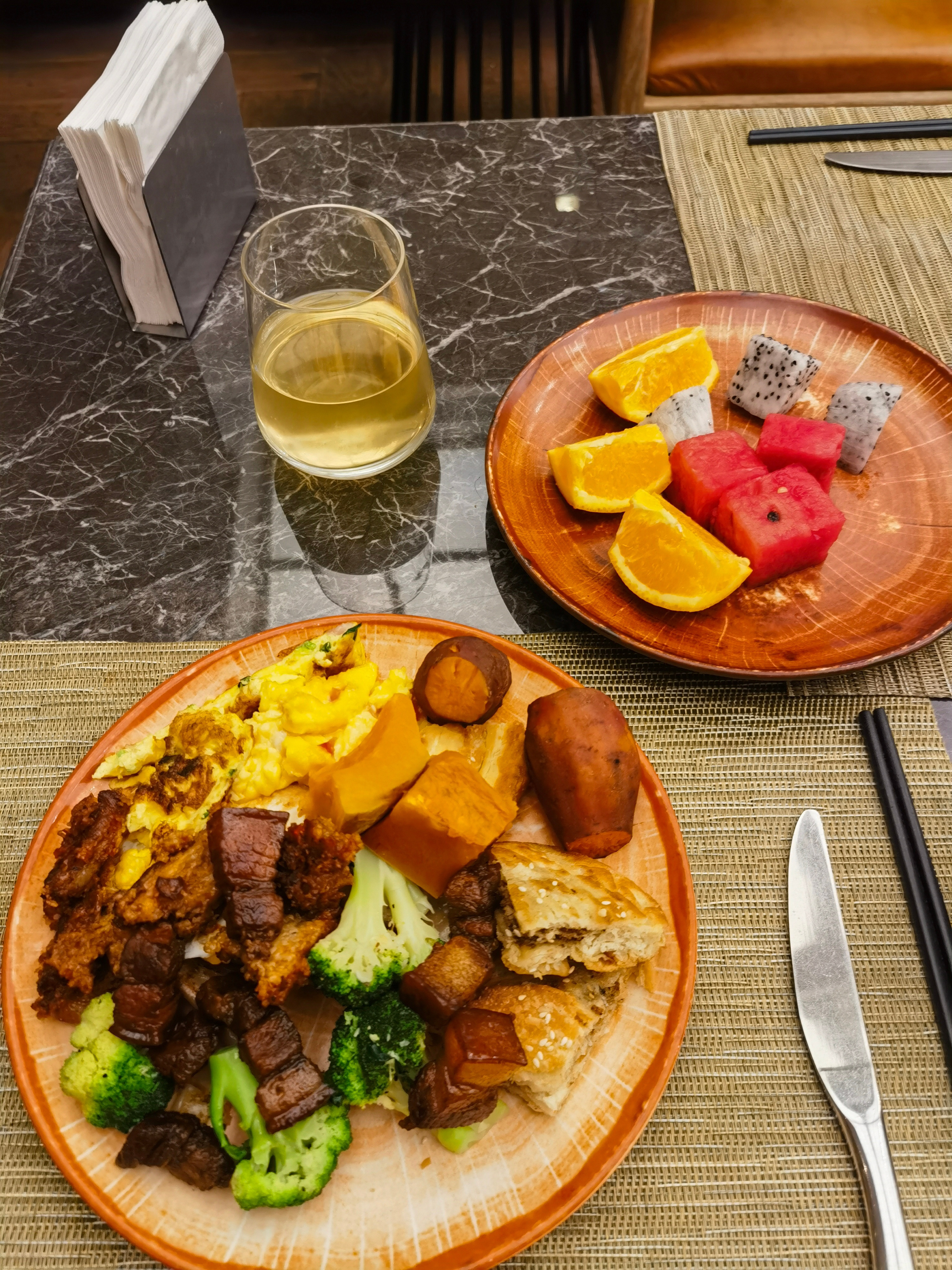 好好干饭，认真减肥下午去看华为发布会​​​