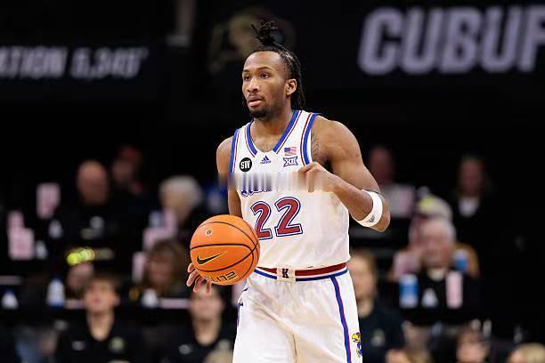 今年NBA选秀大会中状元签的有力竞争者达林-皮特森（DarrynPeterso