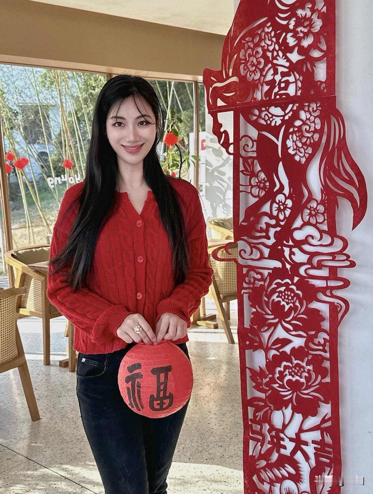 美到骨子里的女人，是什么样子的生活中也不乏这样的女性，她们或许长相并非惊艳，但举