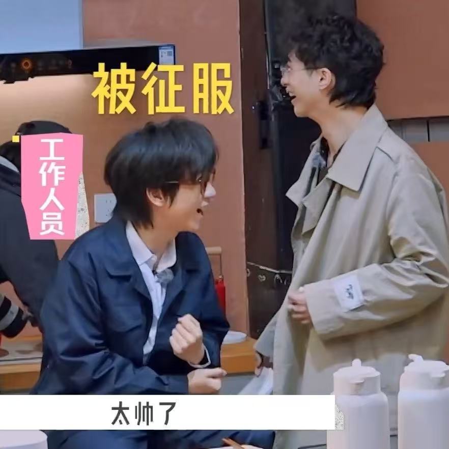 方媛第一次演戏五十公里桃花坞五十公里桃花坞的趣味短剧来袭，方媛迎来演艺初体验，