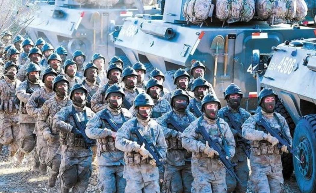 韩国一个军事专家，直接把话挑明了。他说，现在这个世界上，没有任何一个国家敢动，一