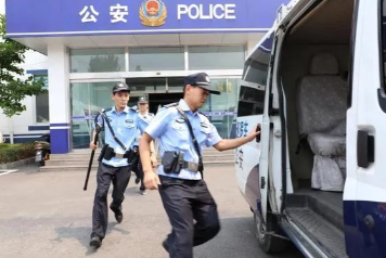 派出所出警，最“怕”遇到哪些人？1、胡搅蛮缠、要死不活的老年人。这种人倚