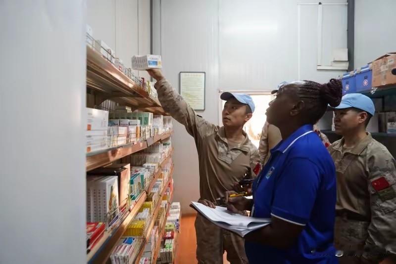 中国第16批赴南苏丹维和部队高标准通过装备核查中国第16批赴南苏丹（瓦乌）维