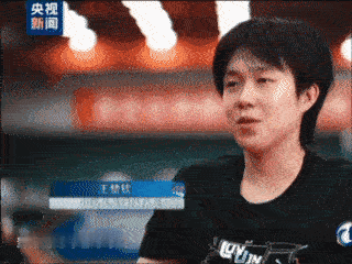 王楚钦小表情太鲜活了这小表情