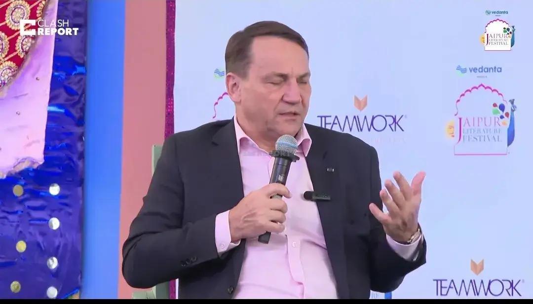 德国《明镜周刊》今天（2月22日）报道：“波兰外长西科尔斯基表示：德国和法国加起