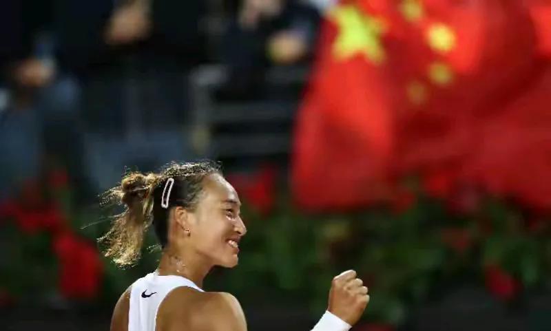 网球快讯罗马大师赛女单半决赛郑钦文以6（3）比7，6比4，6（4）比7双抢七不