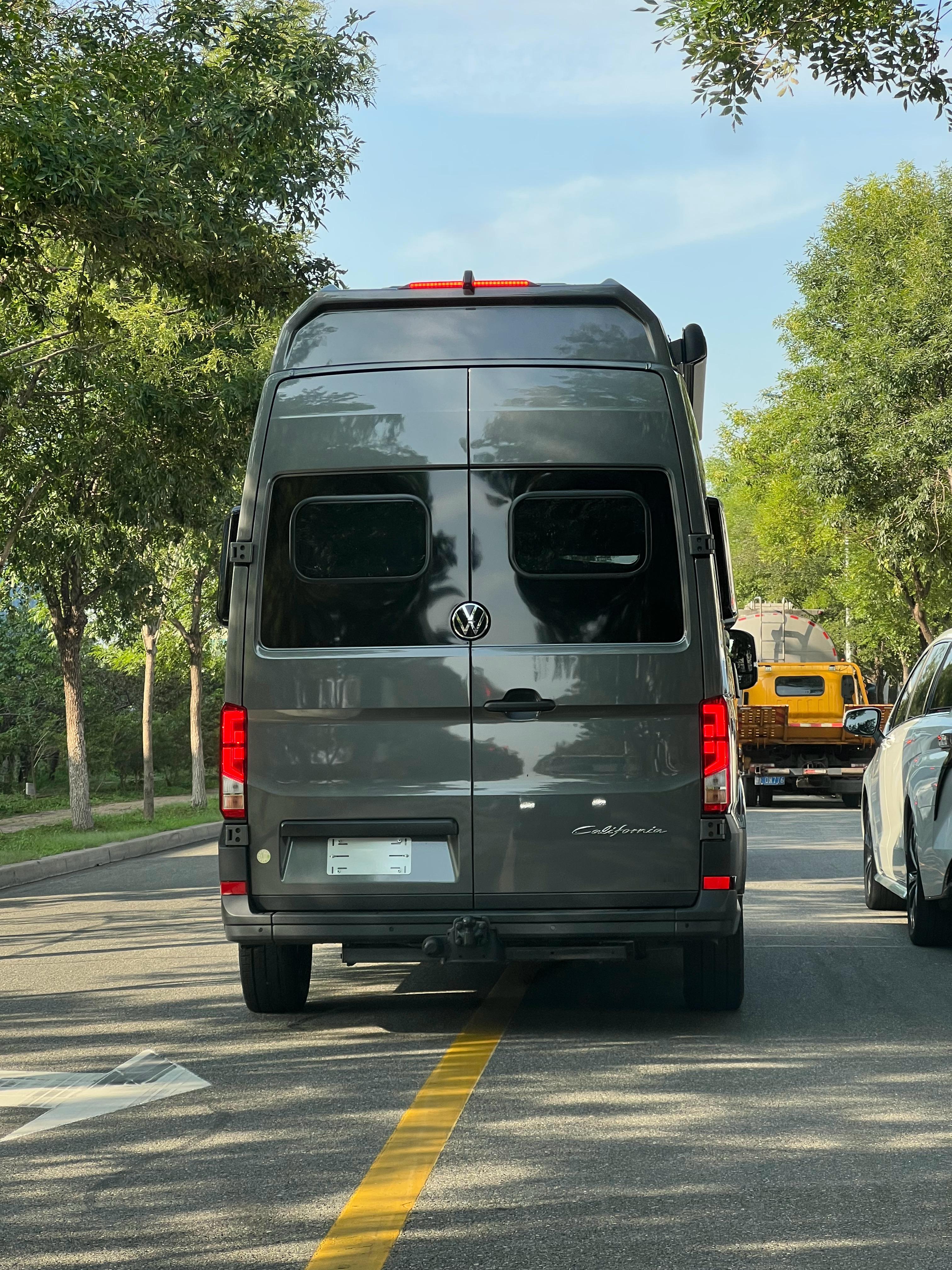 这玩意实车实在是有点高的吓人了真的怕翻车[裂开][裂开][裂开]​​​