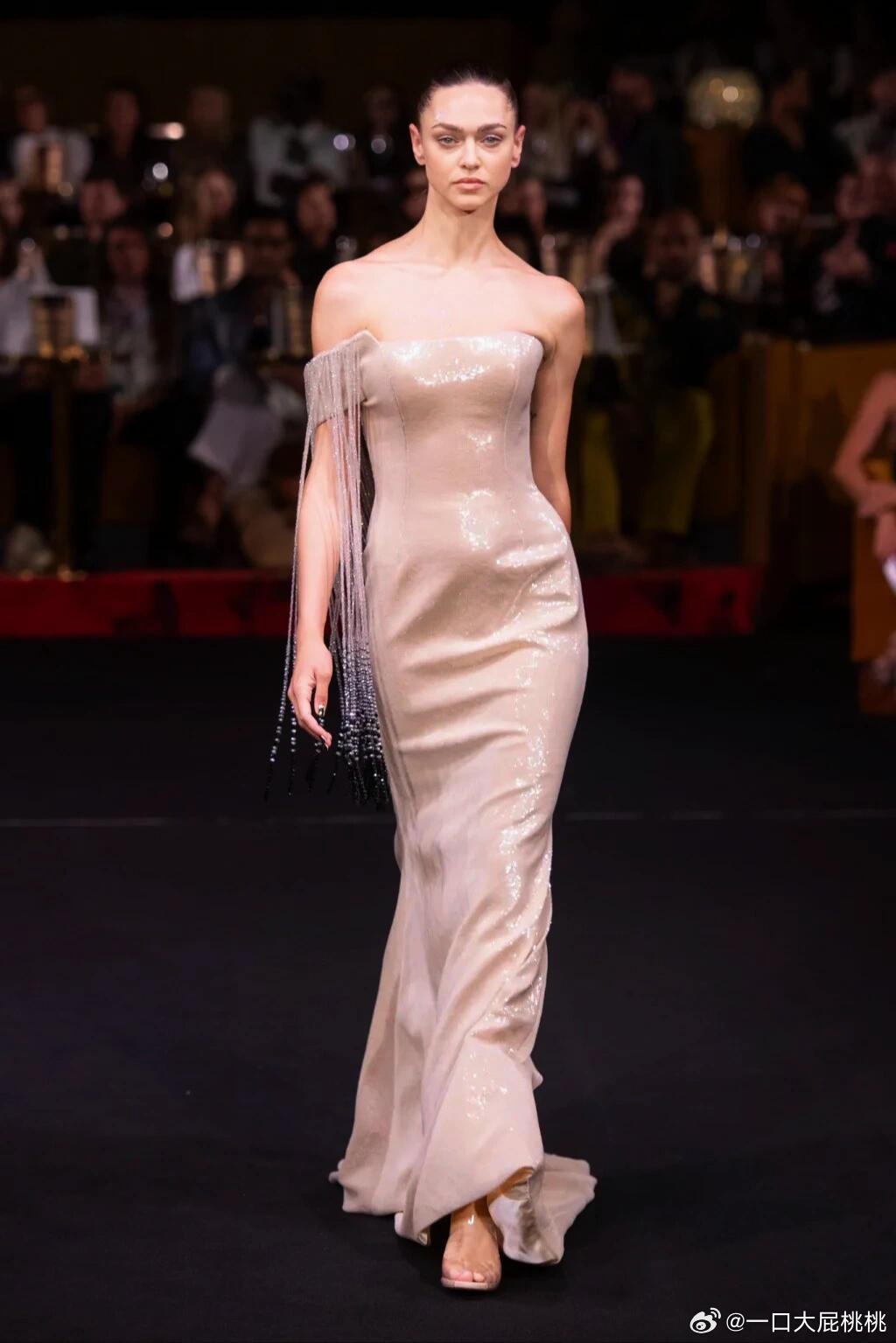 AlexisMabille2024秋冬高定~时尚头排客