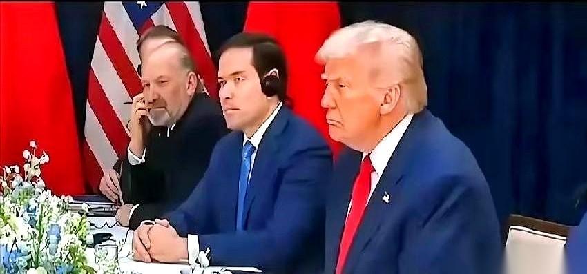 你以为他想来啊？但凡他手里还有一张能打的牌，能一招制敌，你觉得他会坐下来跟你好