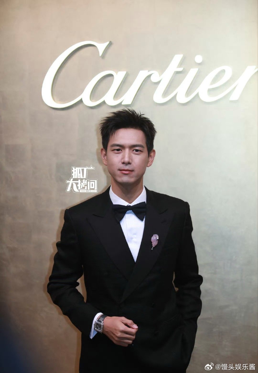 李现、白敬亭同活动西装生图🈶️谁赢了​​​