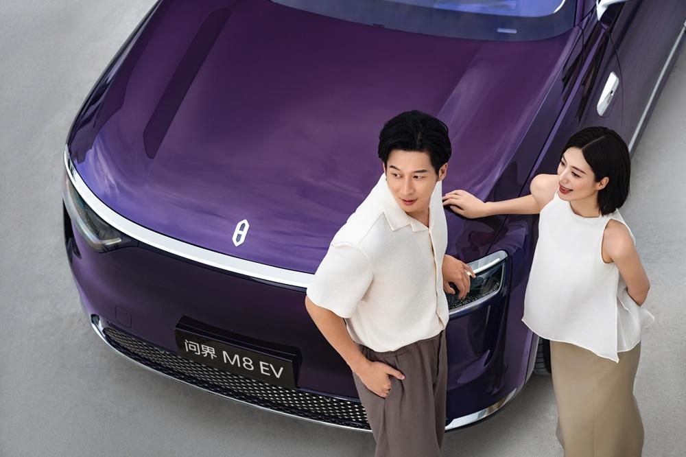 问界M8以OTA实现价值进化，让春节出行体验“常用常新”传统豪华车的价值，在交