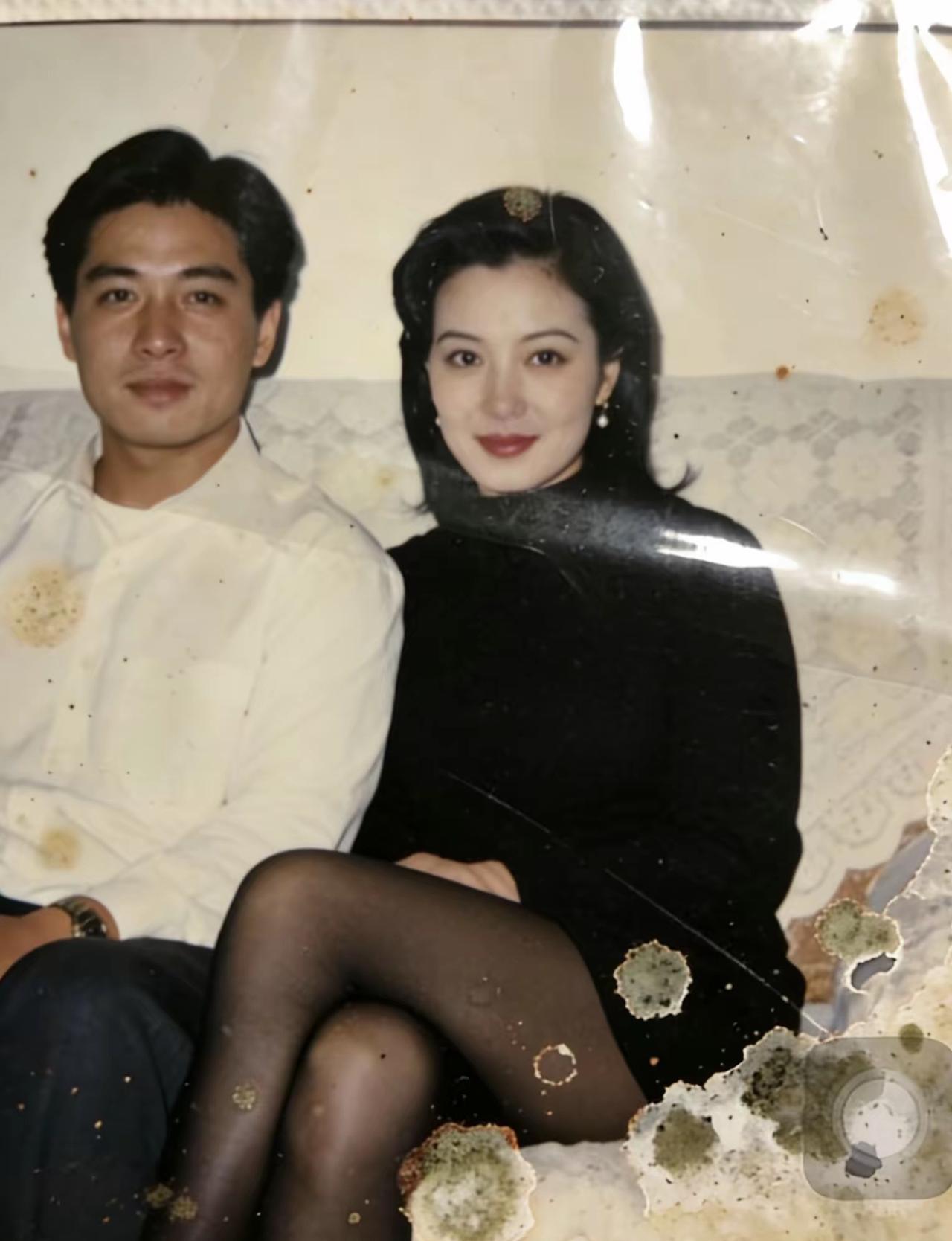 1997年的深圳，没有智能手机，没有滤镜美颜，这个就是90年代爱情的模样！一