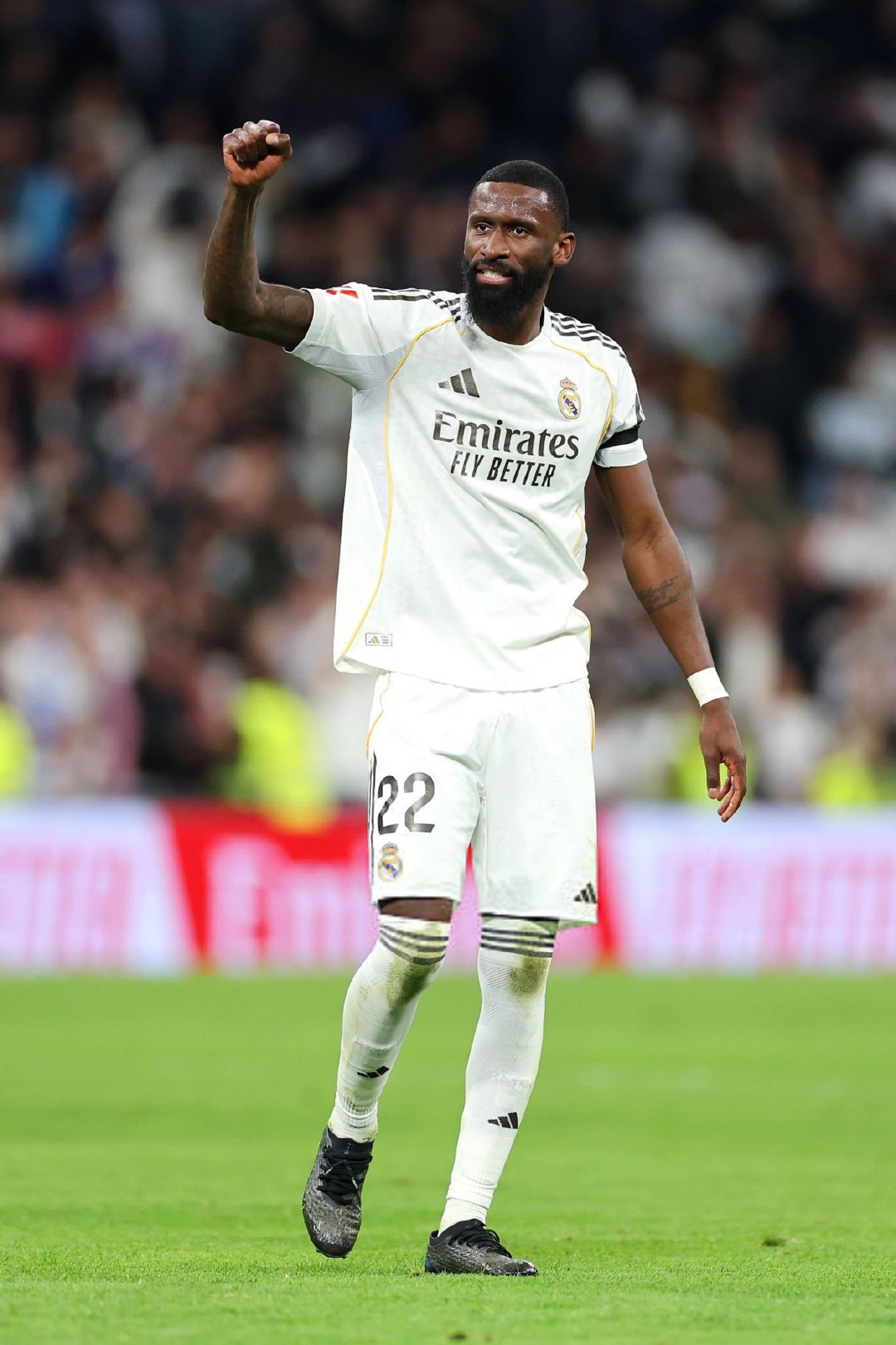 JoséFélixDíaz：皇马已向吕迪格提供了一年的续约合同，他最初想要两