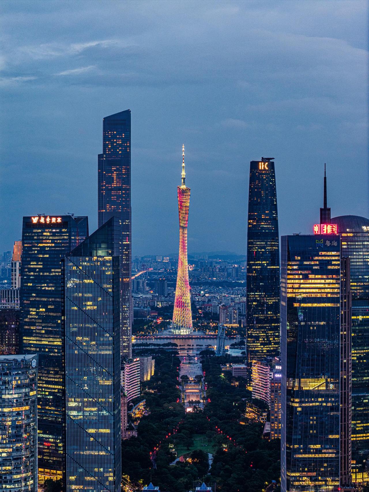 越了解越意外！上海和广州，相似度居然这么高？一直以来，大家对上海和广州的固